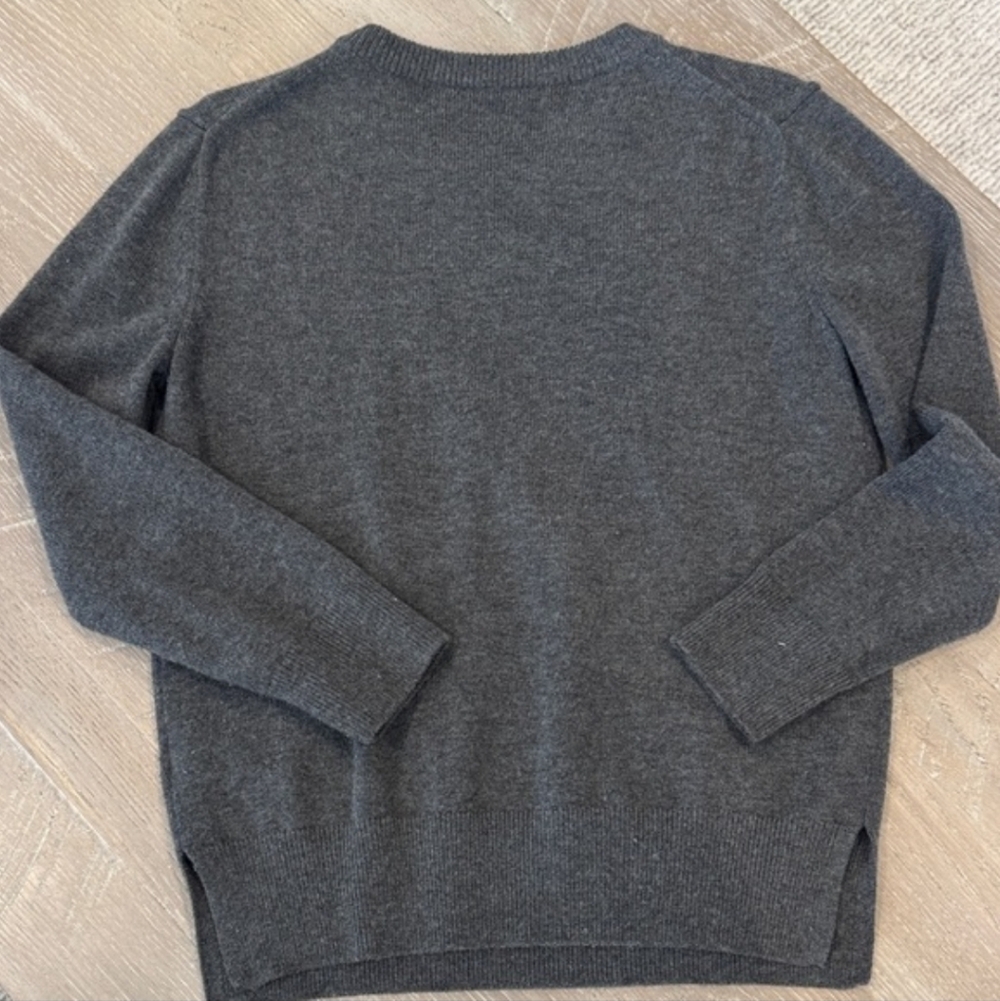 Kate Spade Gray Knit Sweater Size Medium Kissy Face - Picture 3 of 5